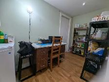 Nice Basement Room for Girl’ Student - Photo 3