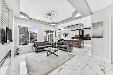 STUNNING CUSTOM ESTATE | 5 BEDROOMS | 2 FIREPLACES | TRIPLE GAR - Photo 7