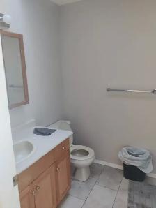 In Merritt 3 bed 2 bath for $2100   Utilities - Photo 2