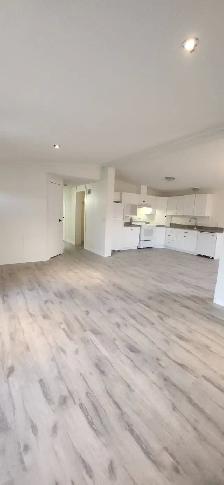 In Merritt 3 Bed 2 Bath for $2150   60% utilities - Photo 9