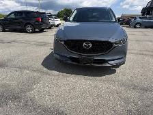 2021 Mazda CX-5 Kuro Edition MINT ONLY 127KM - Photo 2