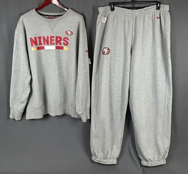 NIKE 869042-063 552341-063 49ERS SWEATSUIT (SIZE 3XL)
