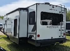 2026 Forest River Rockwood Ultra Lite 2906RL - Photo 5