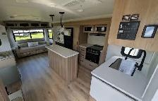 2026 Forest River Rockwood Ultra Lite 2906RL - Photo 9
