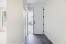 138 Carillon Street, Unit A: 3 Bedroom Townhouse (Vanier, Ottawa - Photo 2