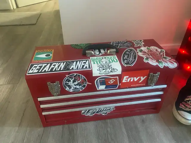 tattoo kit