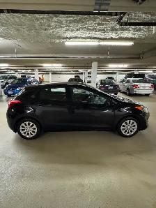 2016 Hyundai Elantra GT GL - Photo 2