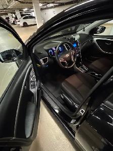 2016 Hyundai Elantra GT GL - Photo 12