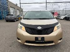 2013 Toyota Sienna LE - 7 Passenger - Photo 3