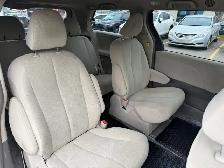 2013 Toyota Sienna LE - 7 Passenger - Photo 15