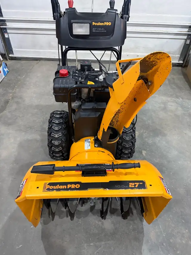 27" Poulan Snowblower