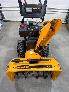 27" Poulan Snowblower