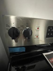 NEW 30" GE Glass Top Electric Range Stove (Stainless Steel) 5.0 - Photo 8