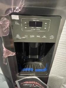 NEW 33" GE Side by Side Fridge Exterior Water & Ice Stainless St - Photo 7