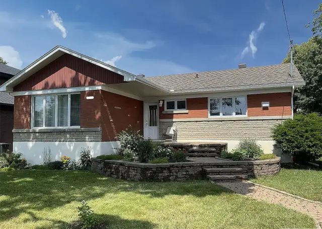 Bungalow à Saint-Léonard !