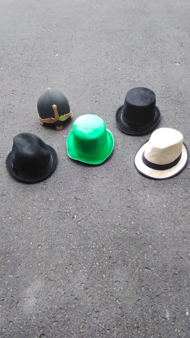 Costumes