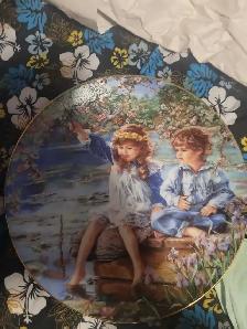 Collectable Plates - Photo 2