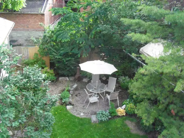 Bachelor Apartment for Rent!