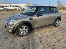 2010 Mini Cooper Clean Title Safetied NO RUST!