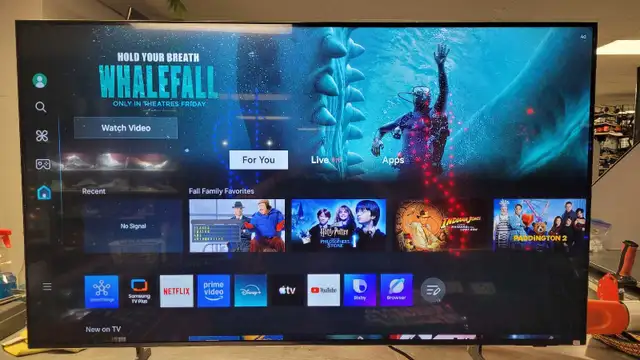 55' 4k Samsung UN55DU6900 Smart TV w/Remote/Cord (31304168)