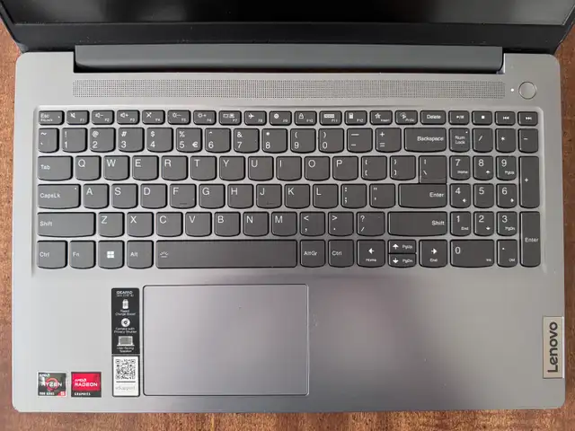 Lenovo 15.6' Laptop - AMD Ryzen 5, 16GB RAM