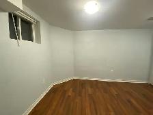 Two Bedroom Basement Apartment - Photo 5