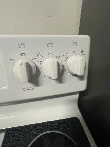 NEW 30" GE Electric Glass Top Range Stove (Self Clean&Convection - Photo 8