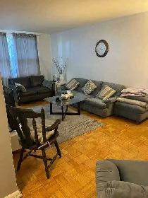 2 BEDROOM APARTMENT - Photo 2