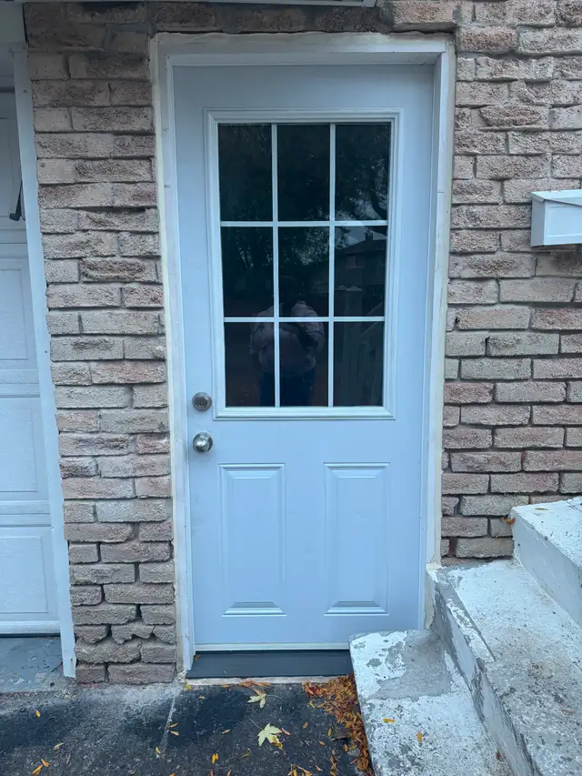 One bedroom basement apartment in Mississauga Available Nov 1