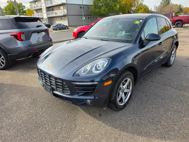 2018 Porsche Macan S Leather, Navigation, Rear Camera, Heated Se