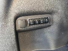 2012 Ford Explorer Limited AWD - POWER 3RD ROW - LOADED - Photo 13
