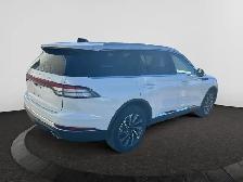 2025 Lincoln Aviator PREMIERE AWD LOCAL TRADE - Photo 5