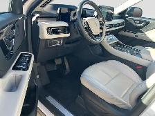 2025 Lincoln Aviator PREMIERE AWD LOCAL TRADE - Photo 13