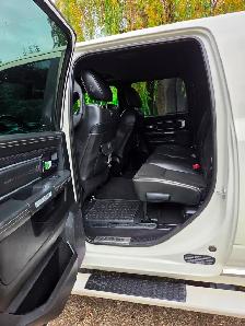 2018 Ram 3500 Limited Mega Cab - Photo 8