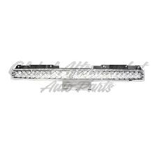 Chevrolet Tahoe 2007-2014 Grille Upper Chrome W/Platinum Frame