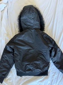 Name brand winter jackets - Photo 2