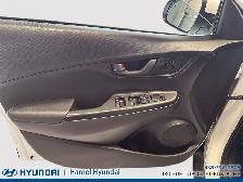 2023 Hyundai Kona PREFERRED AWD - Photo 10