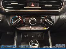 2023 Hyundai Kona PREFERRED AWD - Photo 17