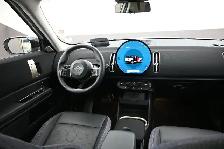 2026 MINI Countryman S AWD | LEATHER | HEATED SEATS | SUNROOF | - Photo 24