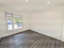 2474 Bridge St, Oakville - Beautiful Fully Renovated 3 Bed Main - Photo 18