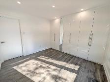 2474 Bridge St, Oakville - Beautiful Fully Renovated 3 Bed Main - Photo 19