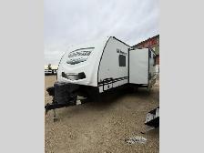 2020 Winnebago Minnie 2202RBS - Photo 3
