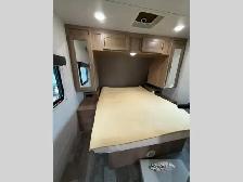 2020 Winnebago Minnie 2202RBS - Photo 11