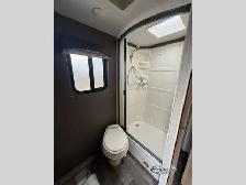 2020 Winnebago Minnie 2202RBS - Photo 13
