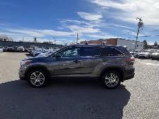 2015 Toyota Highlander XLE AWD/NAVI/B-CAM/SUNROOF/LEATHER/8-PASS - Photo 14