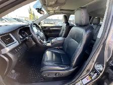 2015 Toyota Highlander XLE AWD/NAVI/B-CAM/SUNROOF/LEATHER/8-PASS - Photo 36