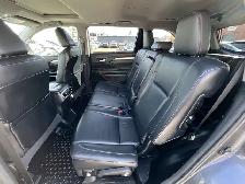 2015 Toyota Highlander XLE AWD/NAVI/B-CAM/SUNROOF/LEATHER/8-PASS - Photo 38