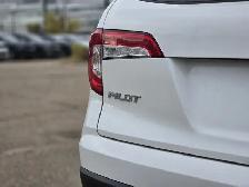 2022 Honda Pilot Touring 7-Passenger - Photo 16