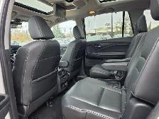 2022 Honda Pilot Touring 7-Passenger - Photo 21