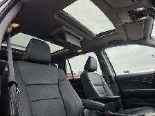 2022 Honda Pilot Touring 7-Passenger - Photo 26